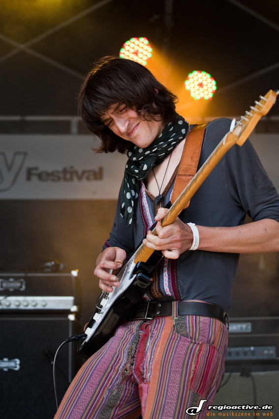Okta Logue (live in Mannheim, Maifeld Derby, 2012)