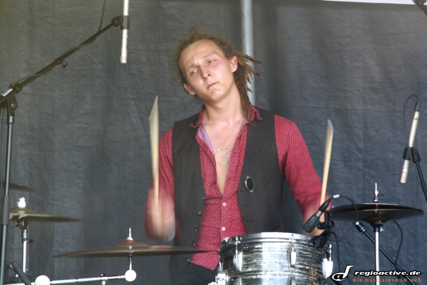 Okta Logue (live auf dem Maifeld Derby Festival 2012)
