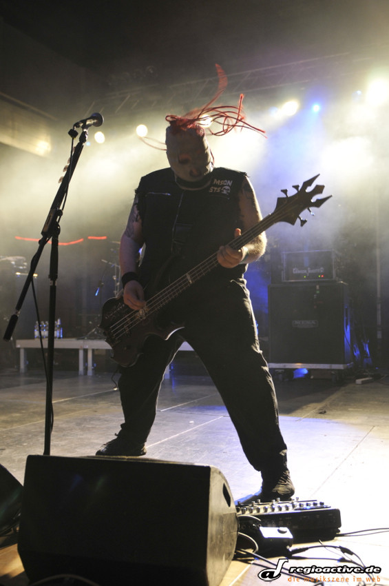 The Crimson Ghosts (live auf dem Wave-Gotik-Treffen 2012, Montag)